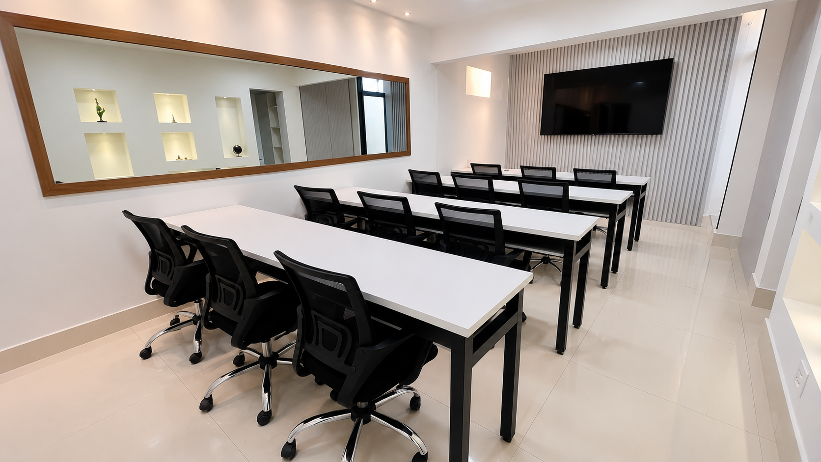 Sala de aula (até 12 pessoas)